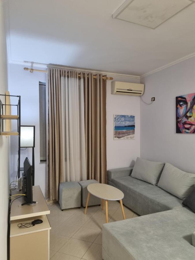 Glamorous Apartment In Тирана Экстерьер фото
